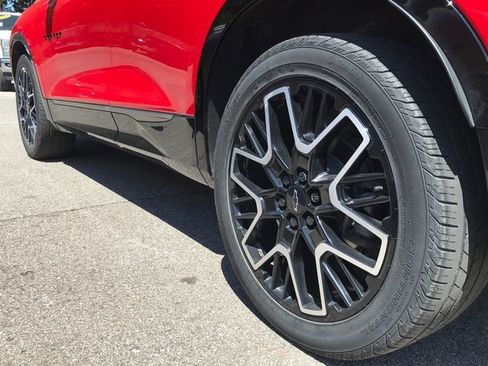 Used 2023 Chevrolet Blazer RS w/ LPO, Floor Liner Package FWD image 13