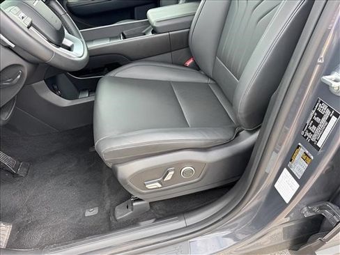 Certified 2026 Hyundai Santa Fe SEL FWD image 7