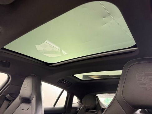 New 2025 Porsche Panamera image 28