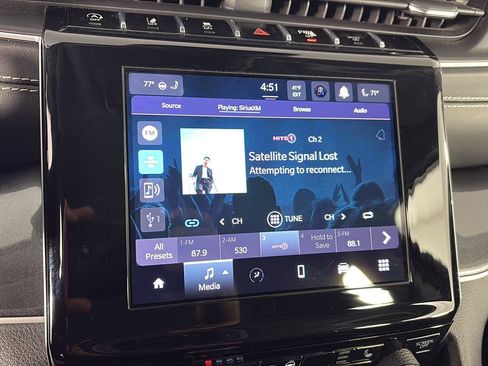 Used 2021 Jeep Grand Cherokee L Laredo w/ Luxury Tech Group I image 29