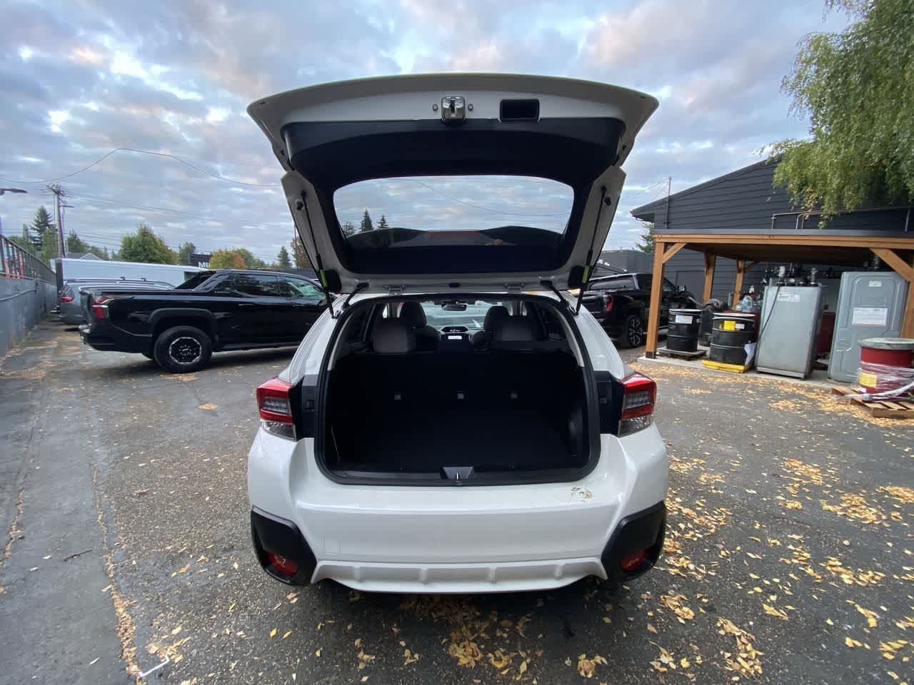 Used 2023 Subaru Crosstrek 2.0i Premium AWD/4WD image 30