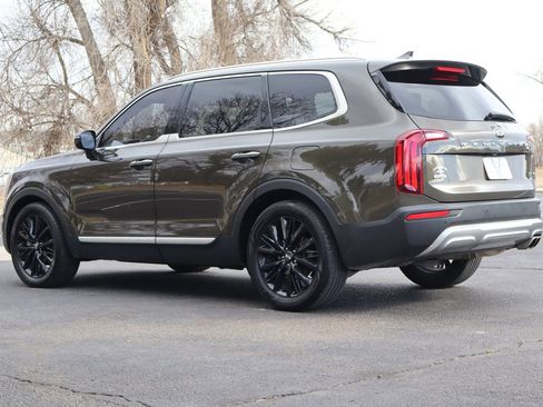 Used 2020 Kia Telluride SX w/ SX Prestige Package image 7