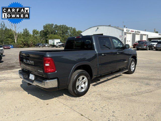 Used 2025 RAM 1500 Big Horn AWD/4WD image 4