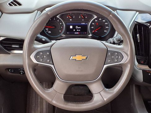 Used 2021 Chevrolet Traverse Premier image 19
