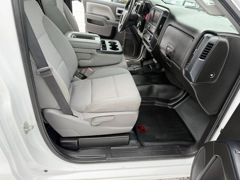 Used 2018 Chevrolet Silverado 2500 W/T w/ WT Fleet Convenience Package AWD/4WD image 15
