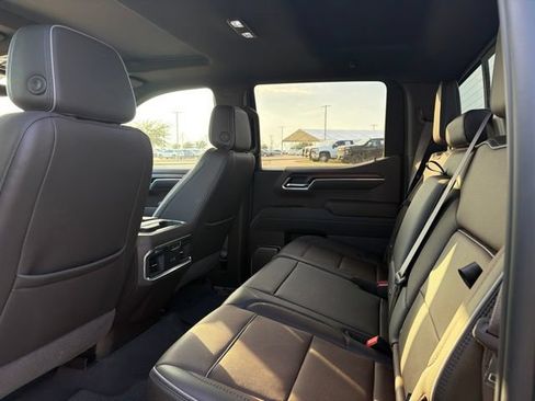 Used 2026 GMC Sierra 1500 Denali AWD/4WD image 8