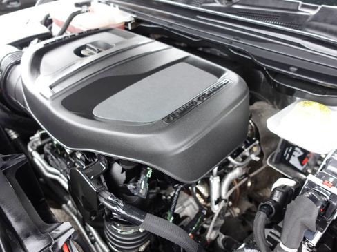 Used 2025 RAM 1500 Laramie w/ Sport Appearance Package AWD/4WD image 61