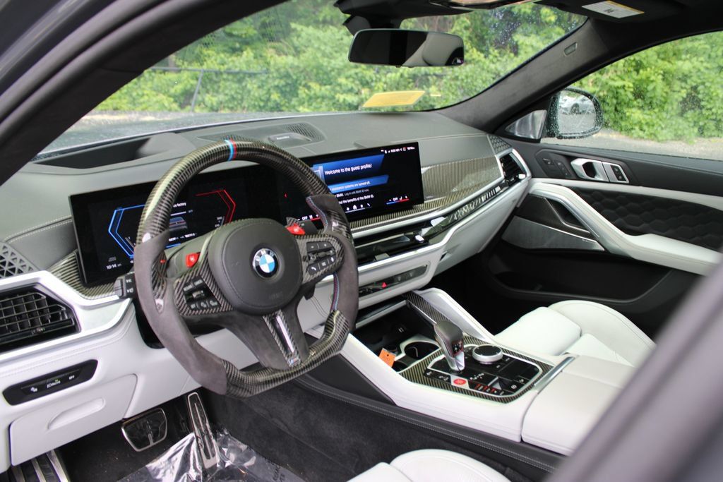 Used 2025 BMW X6 M Competition w/ Executive Package AWD/4WD image 8