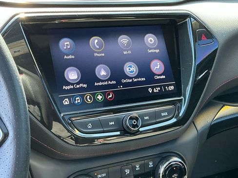 Used 2021 Chevrolet TrailBlazer RS w/ Sun and Liftgate Package image 38