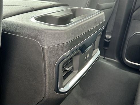 New 2026 GMC Sierra 1500 Elevation w/ LPO, Elevation Black Package image 28