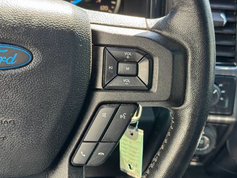 Used 2018 Ford F150 XLT w/ Equipment Group 302A Luxury AWD/4WD image 31