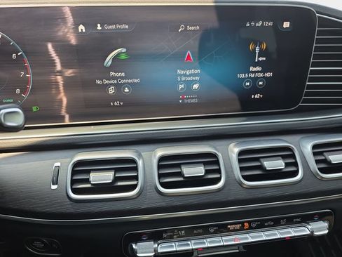 Used 2021 Mercedes-Benz GLS 450 4MATIC image 24