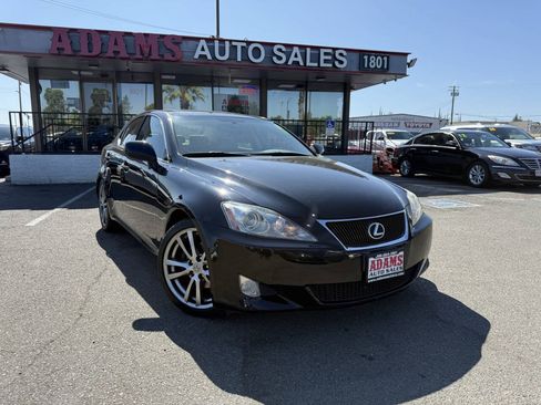 Used 2008 Lexus IS 250 RWD image 1