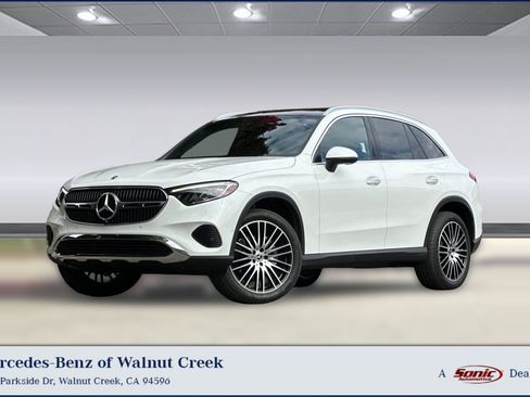 Used 2024 Mercedes-Benz GLC 300 4MATIC image 1