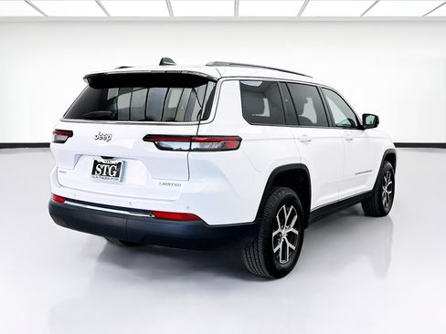 Used 2024 Jeep Grand Cherokee L Limited AWD/4WD image 4