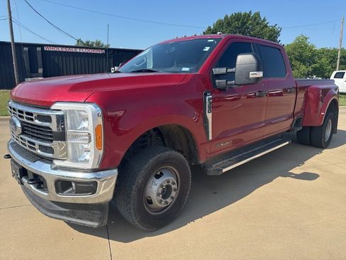 Used 2023 Ford F350 XLT w/ 360-Degree Camera Package AWD/4WD image 3