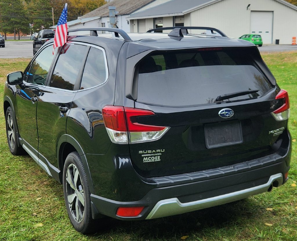 Used 2021 Subaru Forester Touring AWD/4WD image 7
