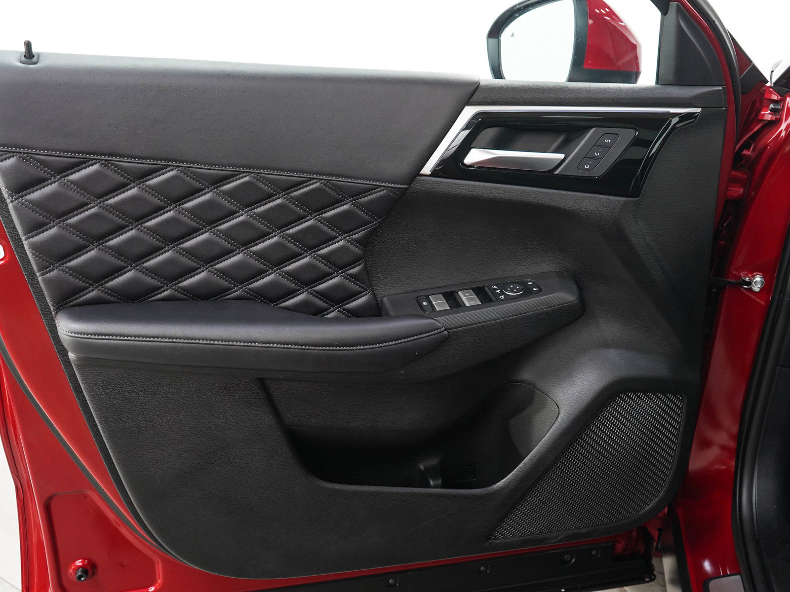 Used 2025 Mitsubishi Outlander SEL AWD/4WD image 23
