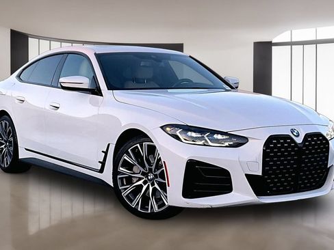 Used 2022 BMW 430i Gran Coupe w/ M Sport Package RWD image 3