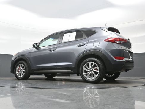 Used 2016 Hyundai Tucson SE w/ Option Group 02 FWD image 26