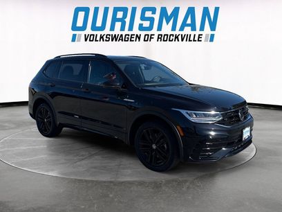 Used 2022 Volkswagen Tiguan SE R-Line
