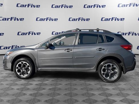 Used 2022 Subaru Crosstrek 2.0i Premium AWD/4WD image 2