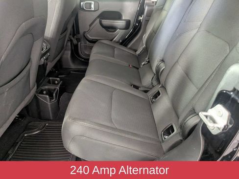 Used 2023 Jeep Gladiator Sport AWD/4WD image 25
