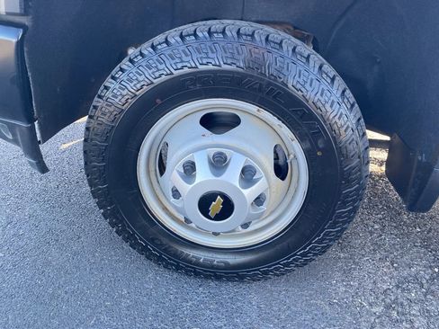 Used 2023 Chevrolet Silverado 3500 W/T w/ WT Convenience Package image 39