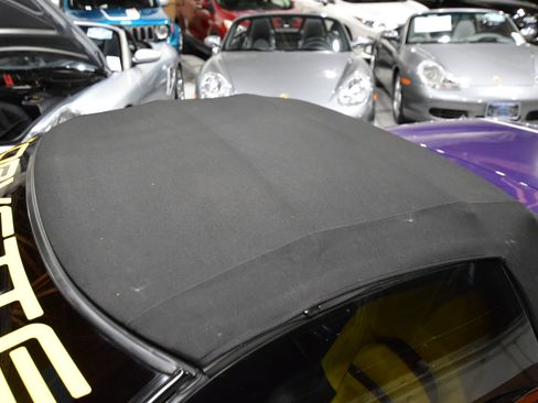 Used 1998 Chevrolet Corvette Convertible w/ Memory Pkg image 20