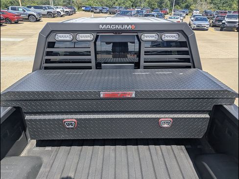 Used 2026 GMC Sierra 2500 AT4X AWD/4WD image 17