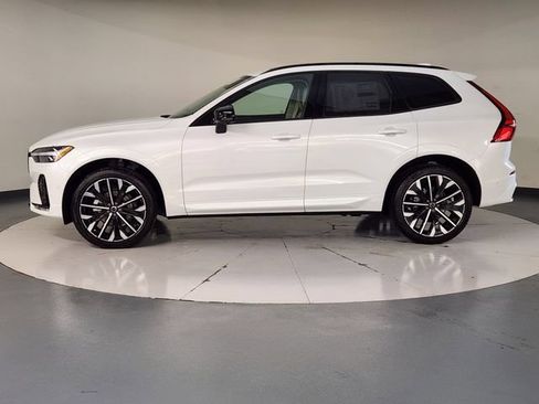New 2026 Volvo XC60 B5 Ultra w/ Protection Package Premier AWD/4WD image 5