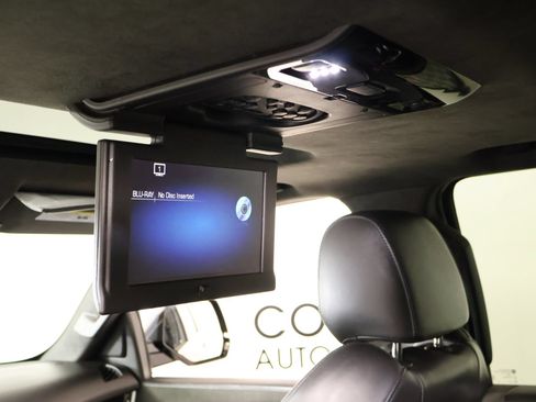 Used 2020 Cadillac Escalade Platinum AWD/4WD image 18