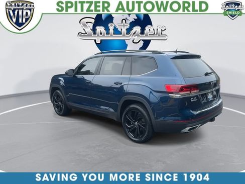 Used 2022 Volkswagen Atlas SE w/ Panoramic Sunroof Package AWD/4WD image 7