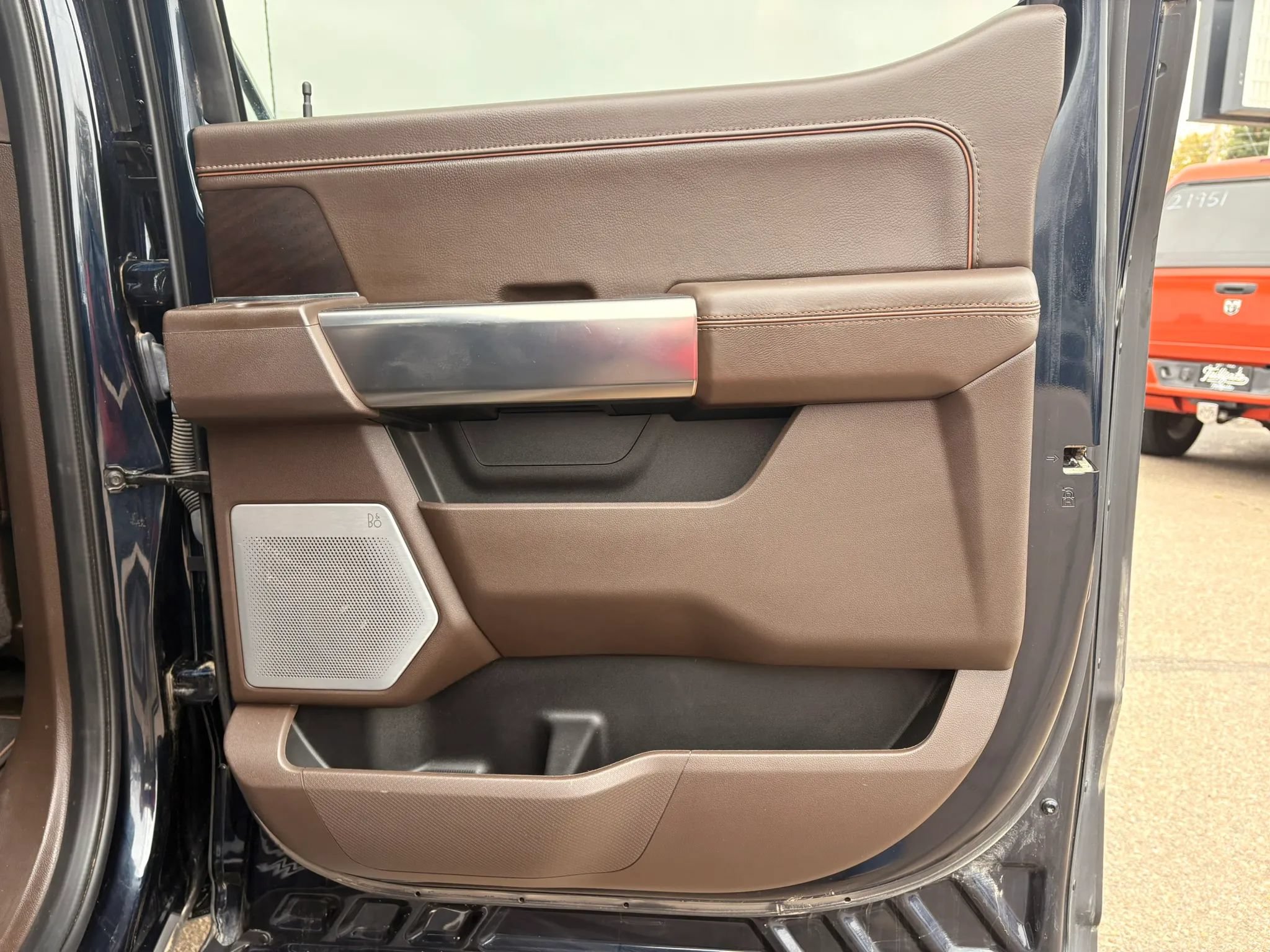 Used 2023 Ford F150 King Ranch w/ Equipment Group 601A High AWD/4WD image 8