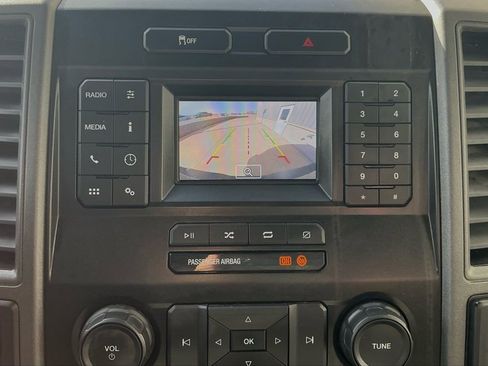 Used 2021 Ford F250 XL w/ Power Equipment Group image 20