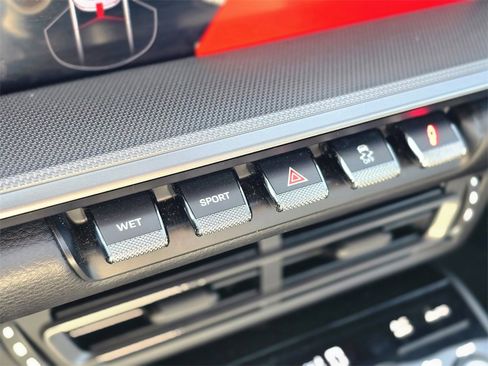 Used 2022 Porsche 911 Carrera 4S image 25