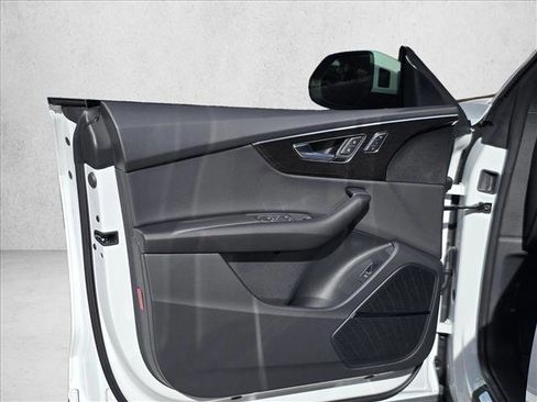 New 2026 Audi Q8 Premium image 12