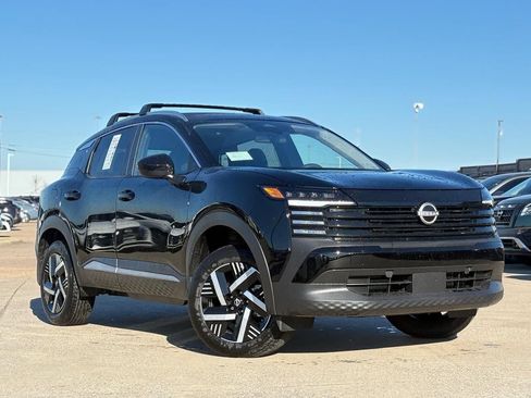 New 2026 Nissan Kicks SV w/ Cold Weather Package FWD image 6