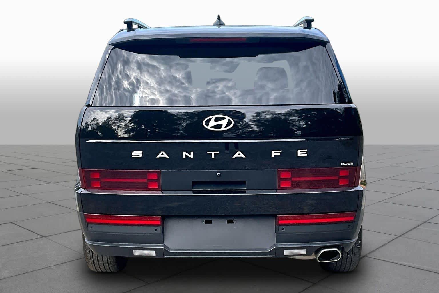 Used 2026 Hyundai Santa Fe SEL AWD/4WD image 5
