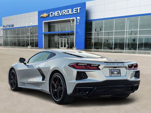 Used 2024 Chevrolet Corvette Stingray Preferred Cpe w/ Stealth Interior Trim Package image 7