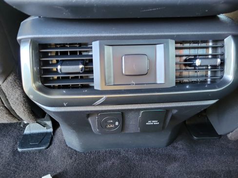 Certified 2021 Ford F150 XLT w/ Equipment Group 302A High image 13