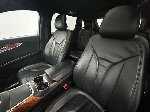 Used 2016 Lincoln MKX Select w/ Select Plus Package image 32