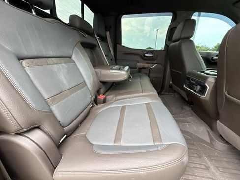 Used 2021 GMC Sierra 1500 Denali w/ Denali Ultimate Package AWD/4WD image 6
