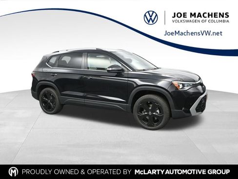 New 2025 Volkswagen Taos SEL image 1