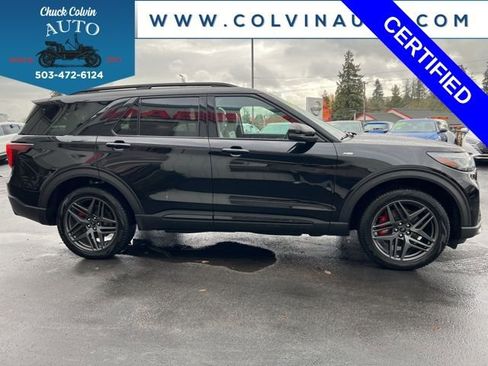 Certified 2025 Ford Explorer ST-Line w/ ST-Line Street Pack image 6