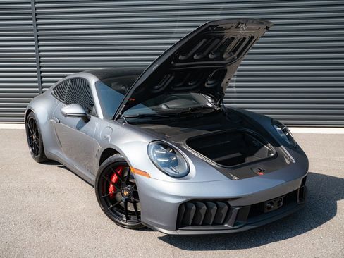 Certified 2026 Porsche 911 Carrera GTS RWD image 28