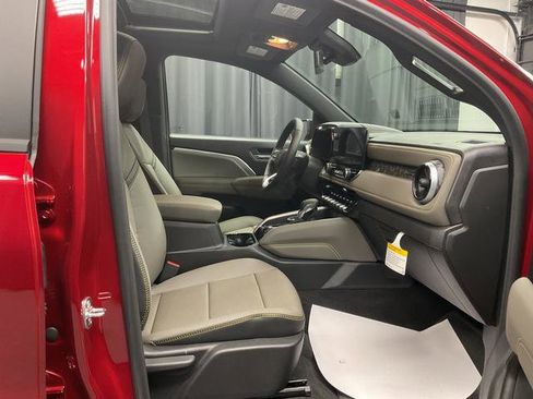New 2026 Chevrolet Colorado ZR2 AWD/4WD image 11