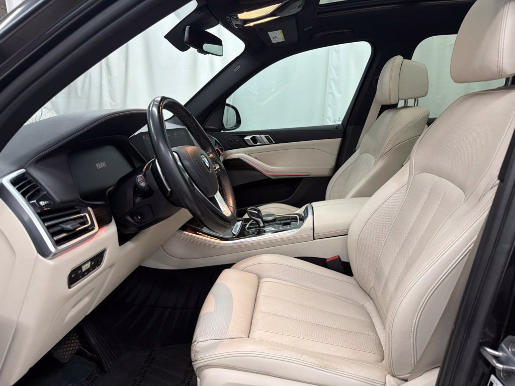Used 2020 BMW X5 sDrive40i w/ Luxury Seating Package RWD image 13