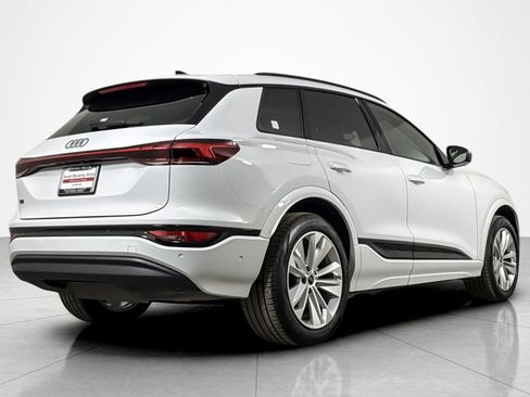 Certified 2025 Audi Q6 e-tron Premium Plus w/ Premium Plus image 5