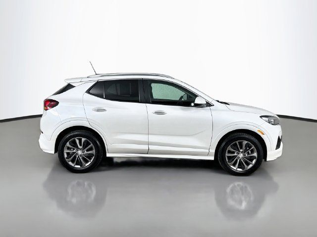 Used 2022 Buick Encore GX Select w/ Sport Touring Package AWD/4WD image 10